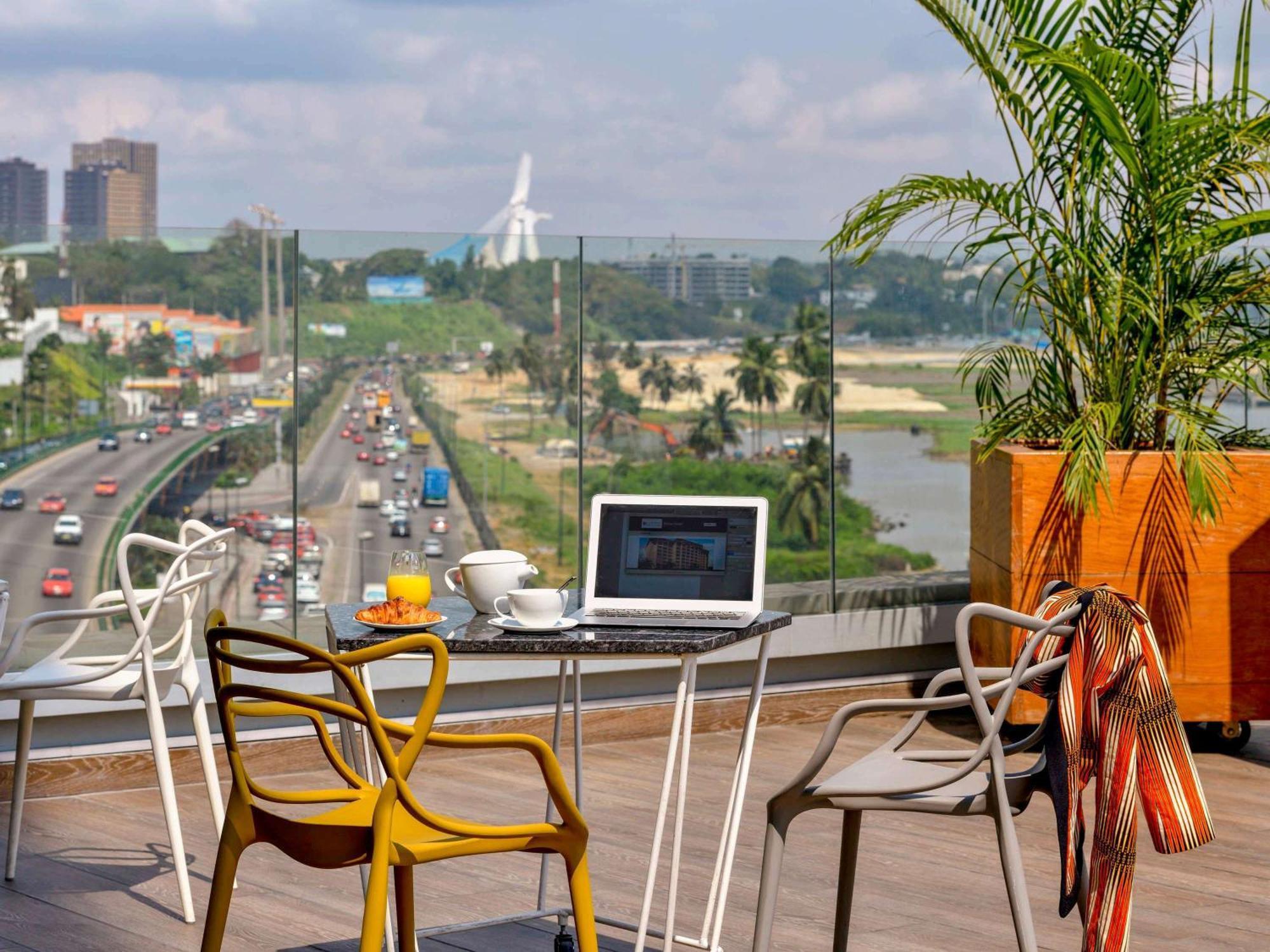 Pullman Abidjan Hotell Eksteriør bilde