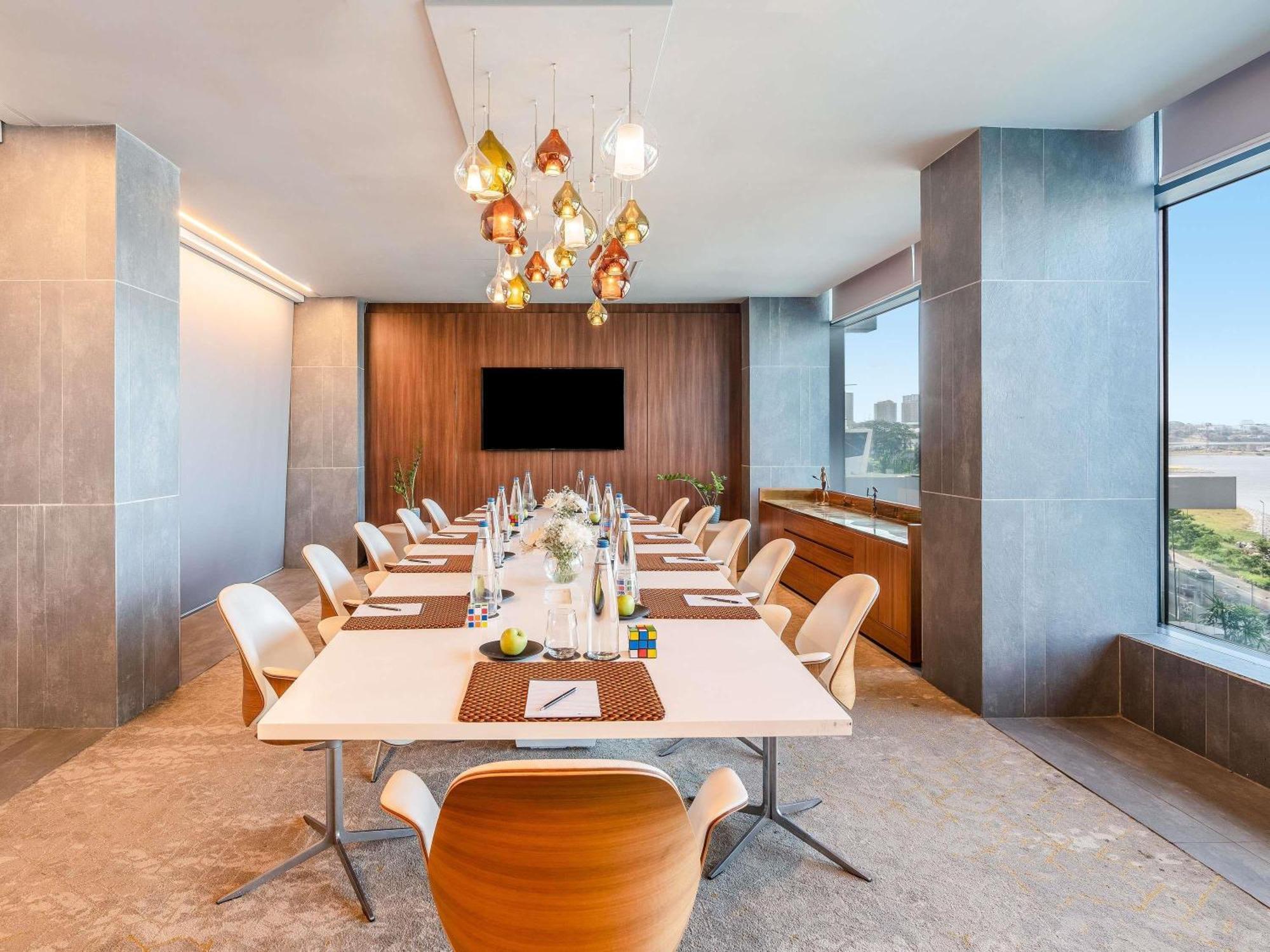 Pullman Abidjan Hotell Eksteriør bilde