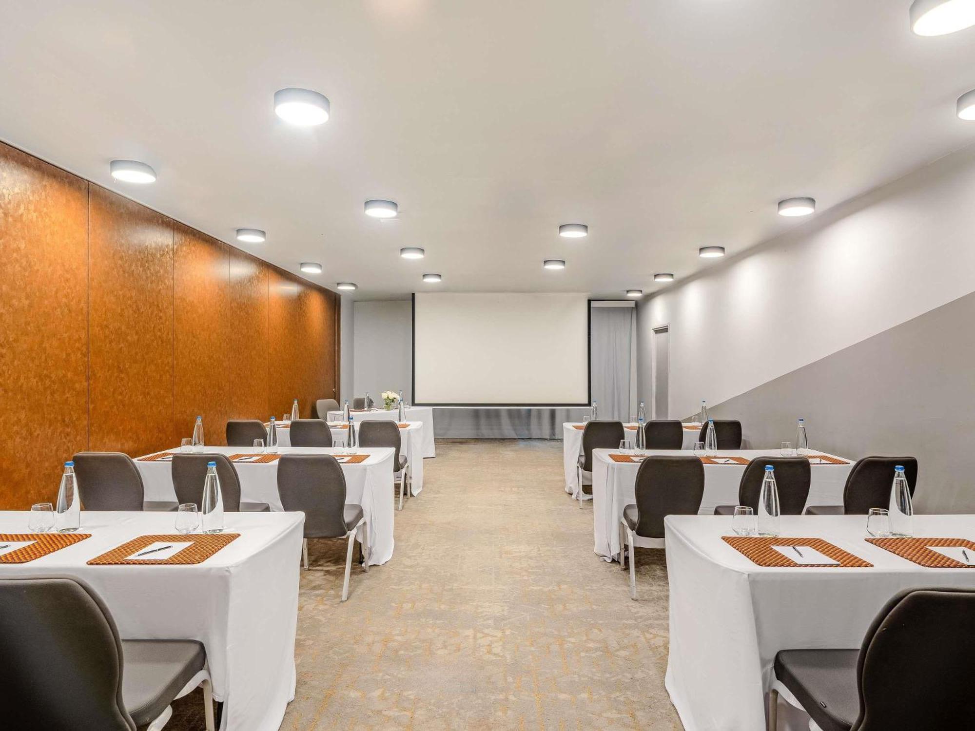Pullman Abidjan Hotell Eksteriør bilde